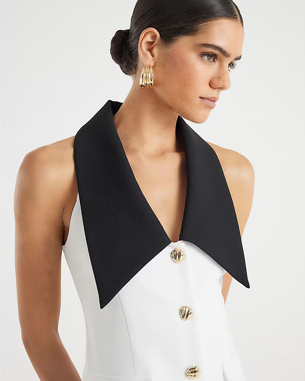 White Sleeveless Monochrome Mini Dress